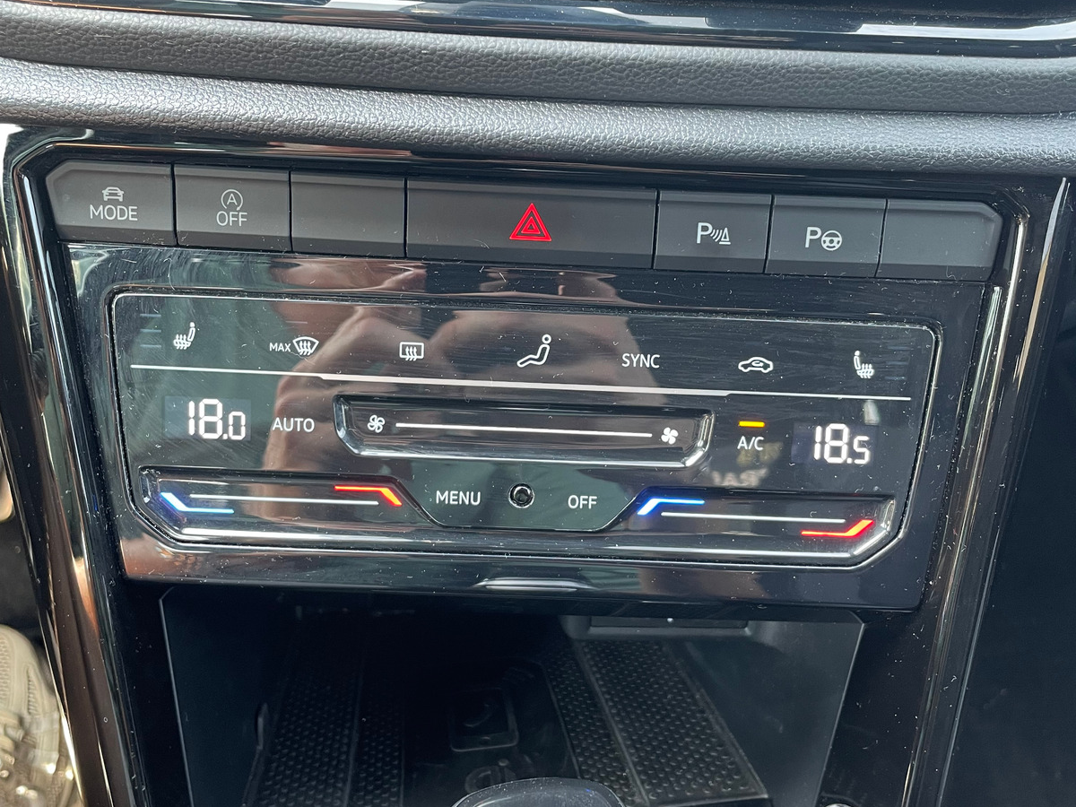 Volkswagen T-Roc 1.5 tsi r-line black edition dsg7