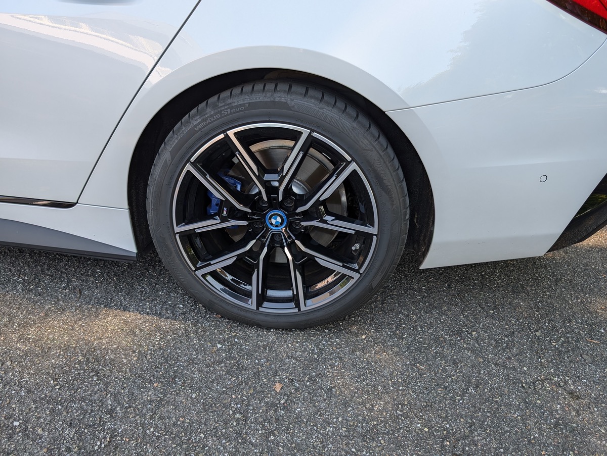 Bmw i4 M50 Pack Mperformance et ACC+
