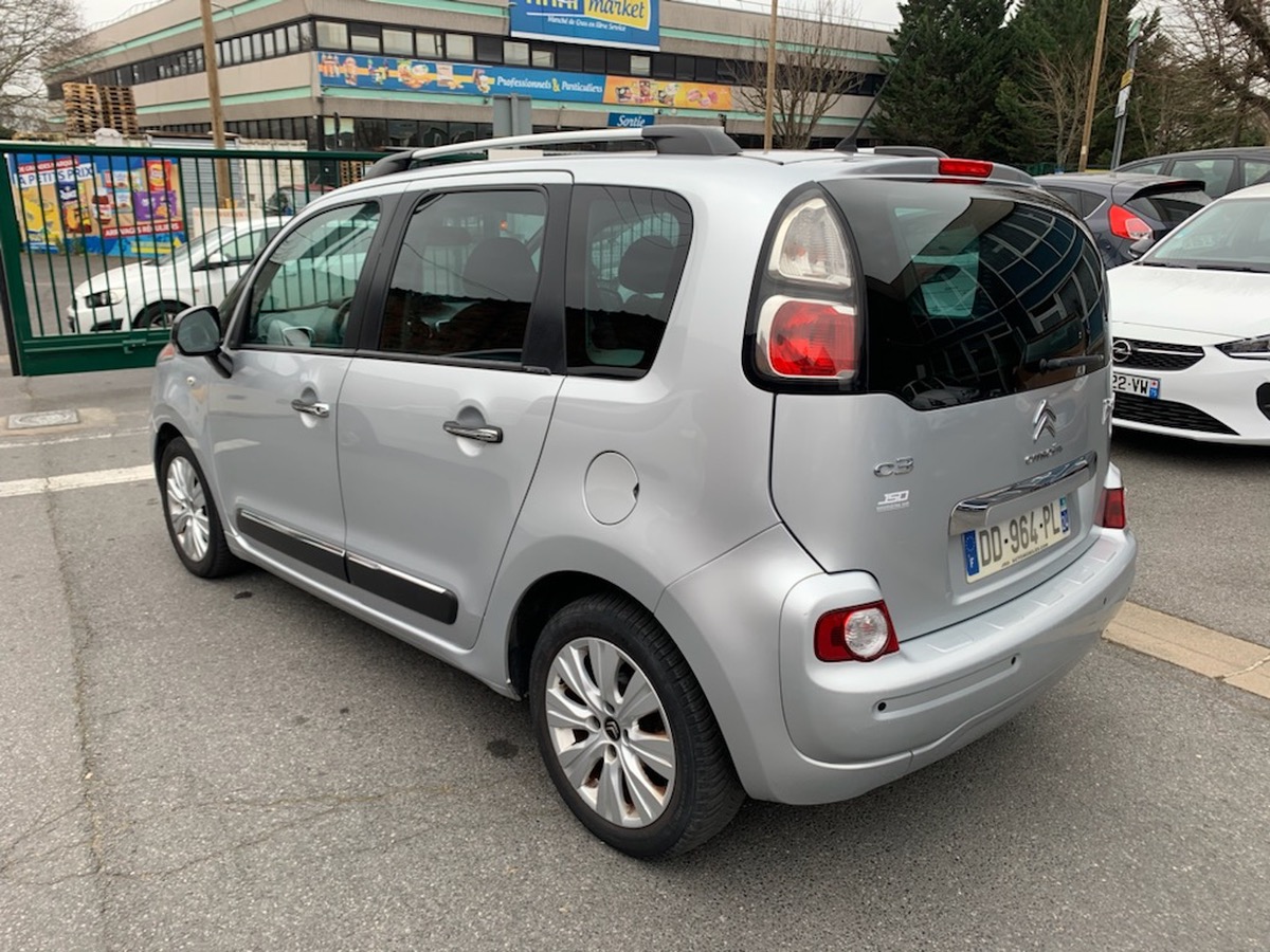 Citroën C3 Picasso 1.4 VTI 120 CV 4XCARTE bleue 