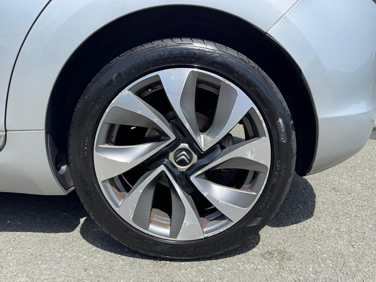 Citroën DS5 2.0 HDI 163cv - Sportchic - Garantie