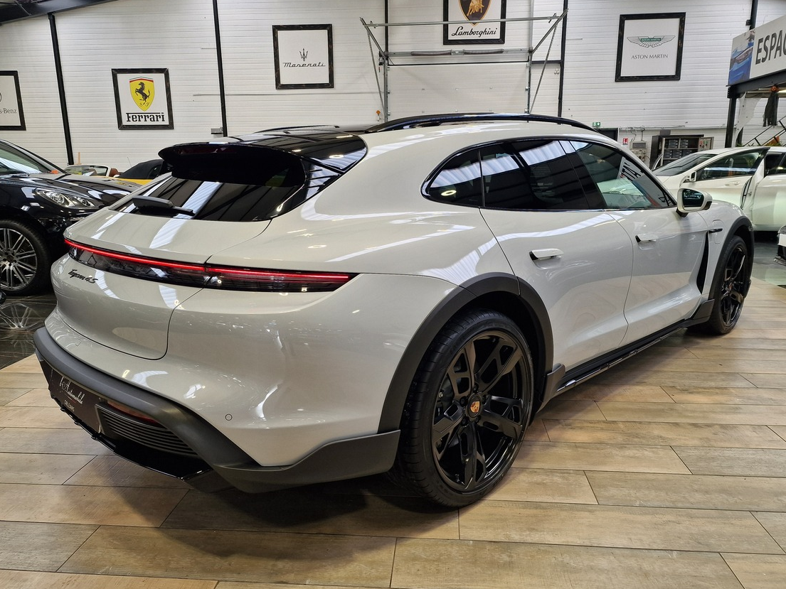 Porsche Taycan Cross Turismo 4S 571 CH PACK OFFROAD DESIGN/CHRONO/BOSE/CAM 360 A