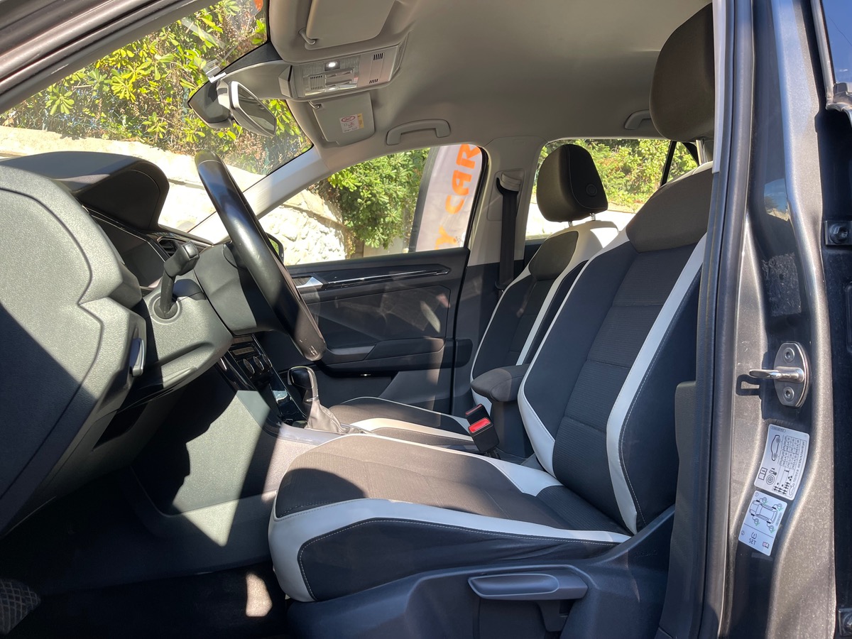 Volkswagen T-Roc 1.5 TSI 150 CV / Virtual Cockpit / Finition Carat / Grand écran/ CarPlay /DSG7