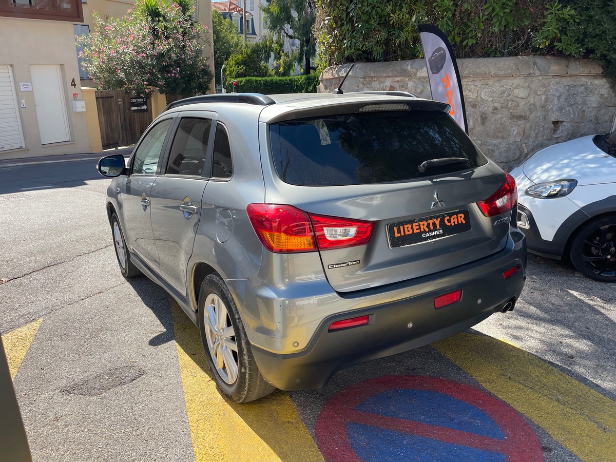 Mitsubishi ASX 1.8 DID 115 CV / 1er Main /Toit Panoramique / Clim Auto / Moteur à Chaine