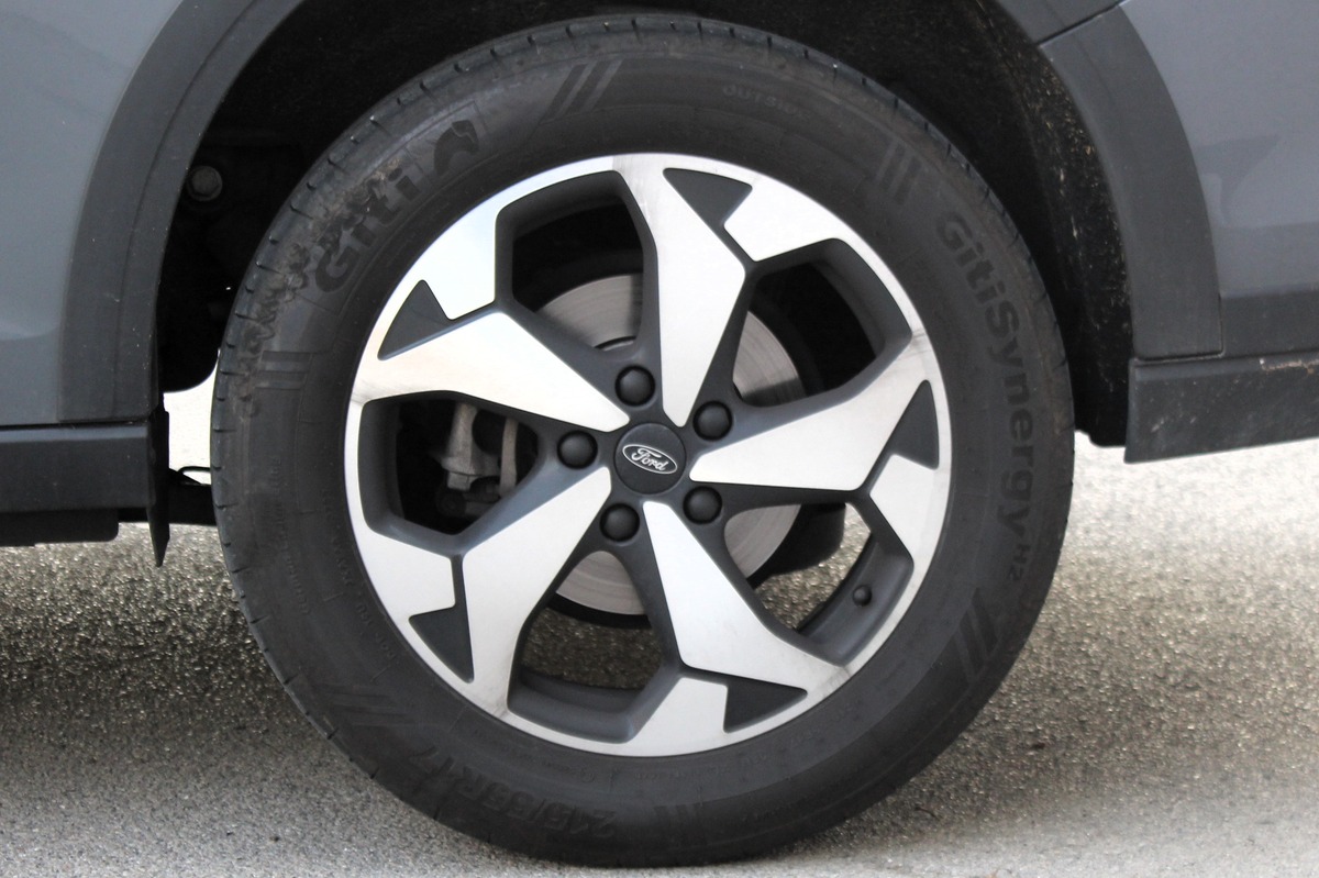 Ford Tourneo CONNECT III 2.0 ECOBLUE 122 ch  ACTIVE DSG 7 - 5 PLACES + CARPLAY