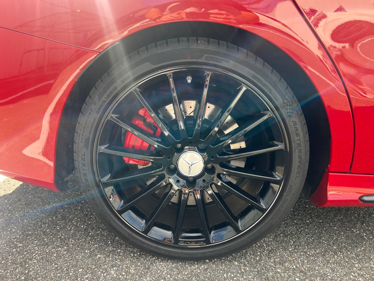 Mercedes-Benz CLA 45 AMG 381cv  4MATIC, SUIVI COMPLET MERCEDES, SIEGES CHAUFFANTS, HARMAN KARDON