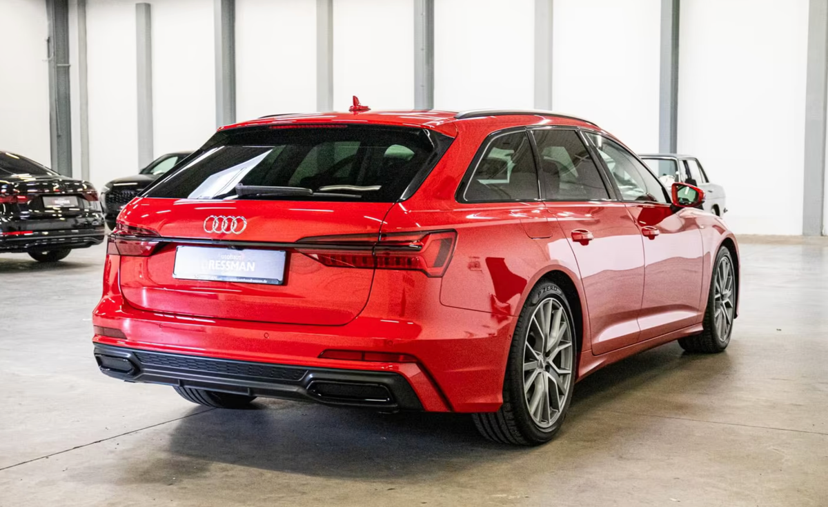 Audi A6 Avant 45 TFSI 245ch S tronic 7/B&O/Toit ouvrant/Matrix/VO allemand/Malus 4250e