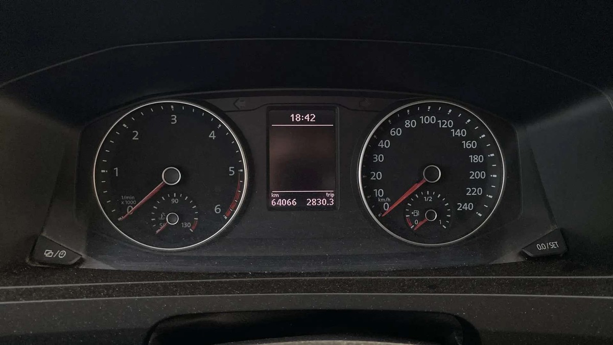 Volkswagen T6 Transporter L1H1 2.0 TDI 180CH DSG7 - À PARTIR DE 673 TTC/Mois - GIE 12 mois ✅