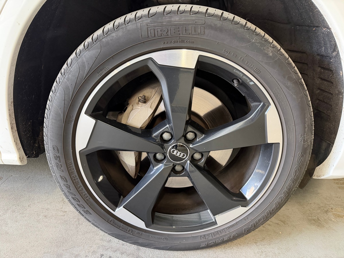 Audi Q5 55 TFSI e 367ch S line quattro S tronic 7 Toit Panoramique Ouvrant / Caméra de recul