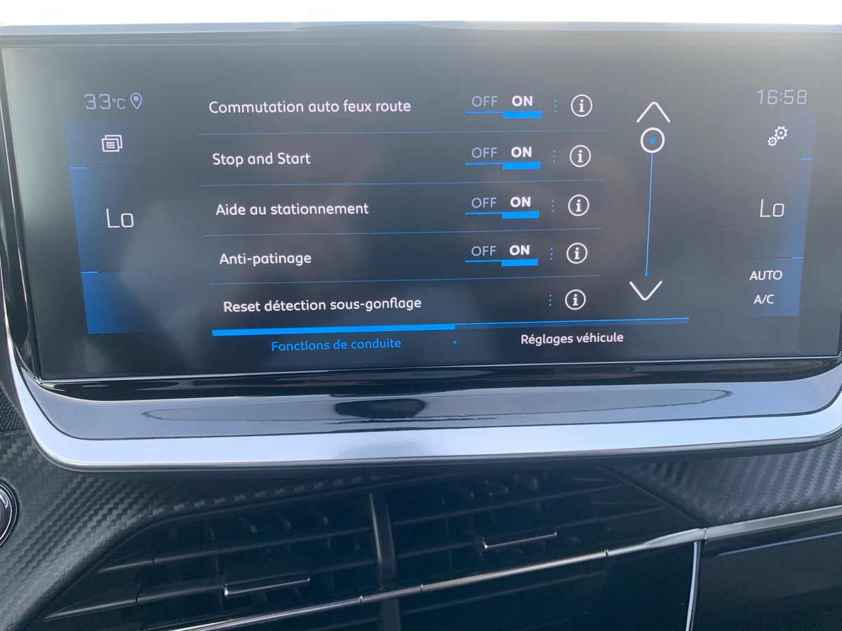 Peugeot 208 100 chevaux | GT | Apple car Play Android Auto | Caméra de recul | Régulateur vitesse