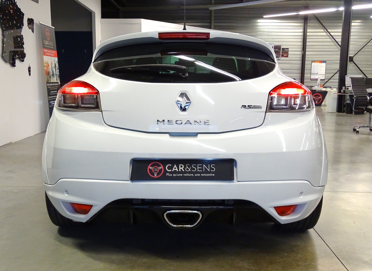 RENAULT Megane Coupé III (D95) 2.0T 265ch RS TROPHY