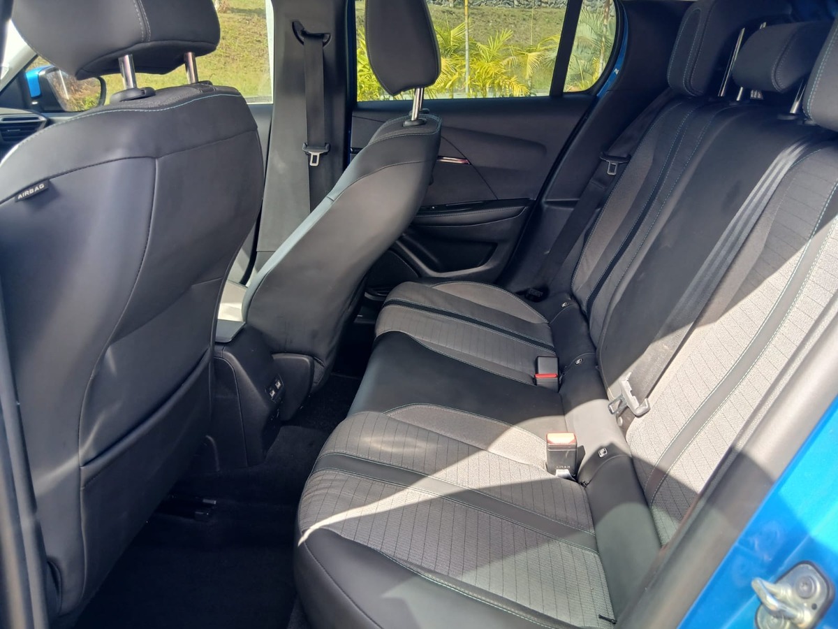 Peugeot 208 II 1.5 BLUEHDI 100 S&S ACTIVE BUSINESS BVM6