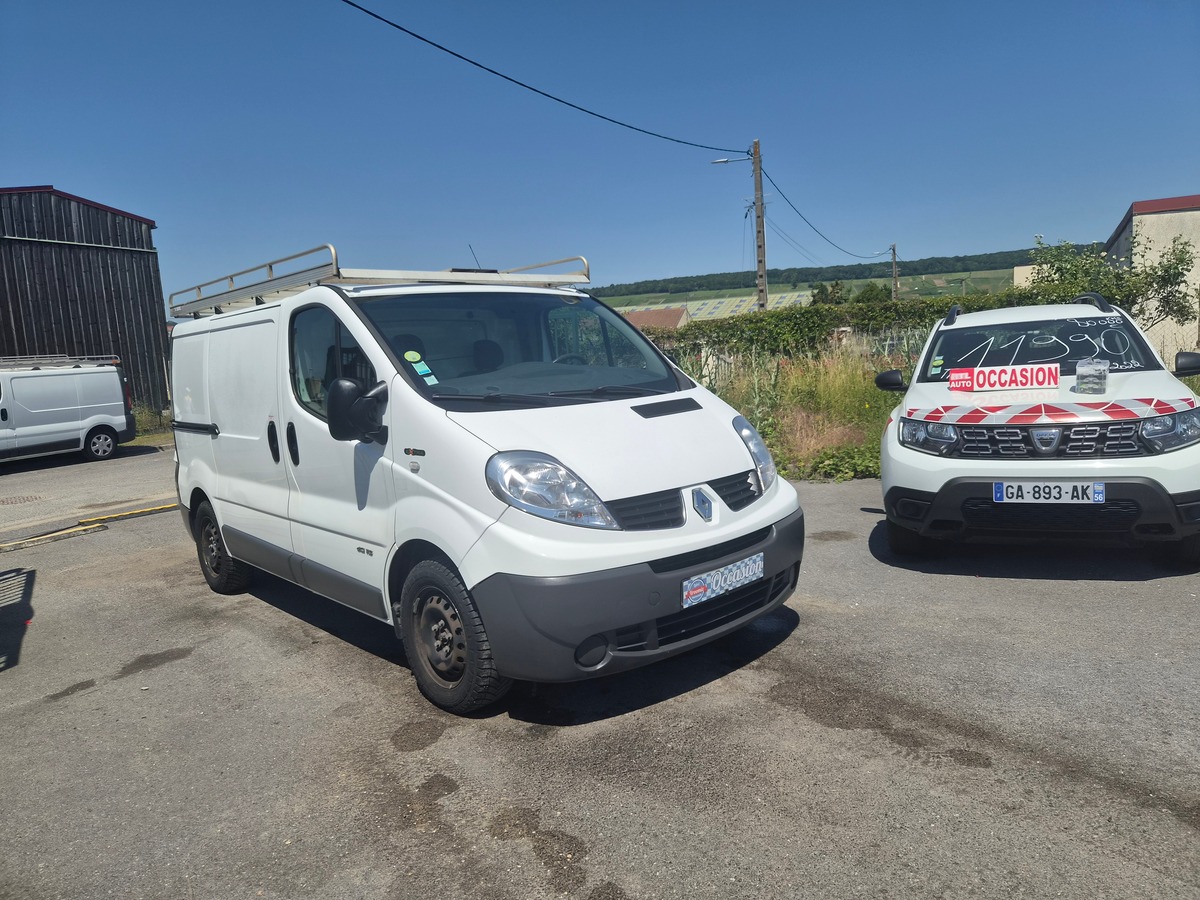 RENAULT Trafic