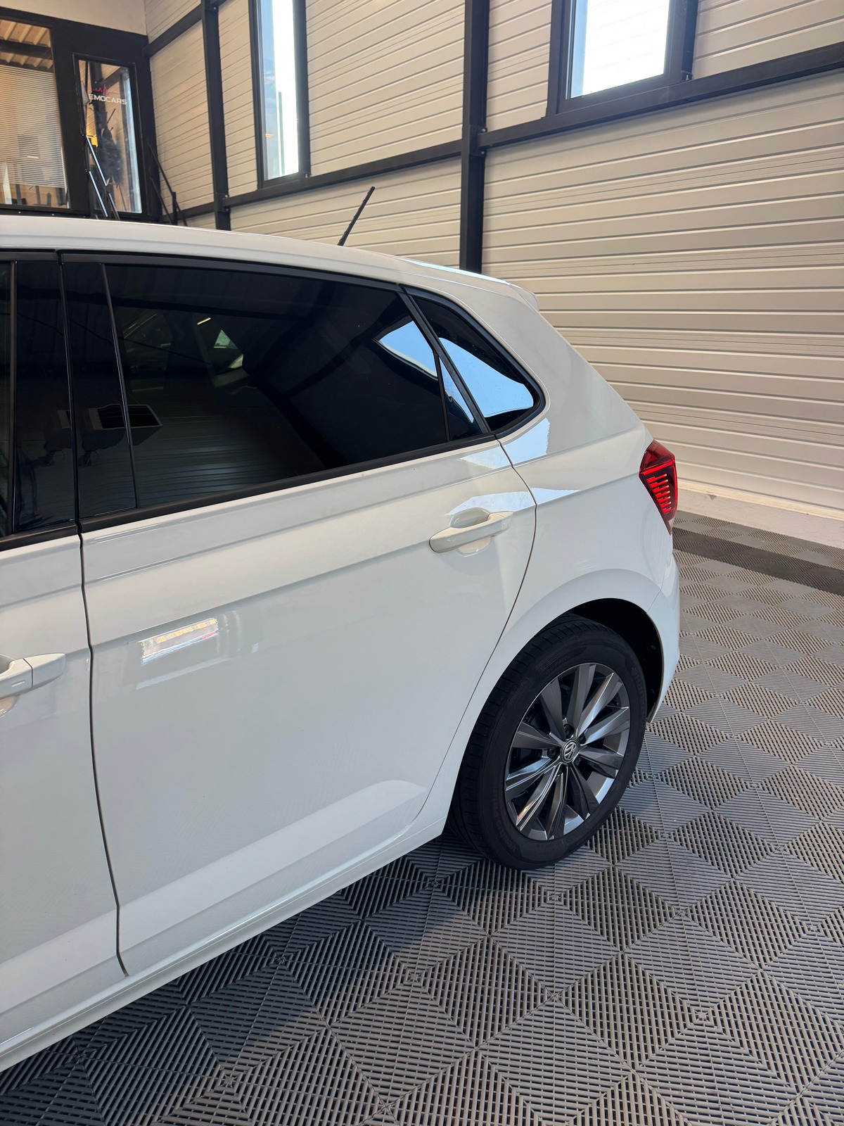 Volkswagen Polo VI 1.0 TSI 95 COPPER LINE 1ERE MAIN