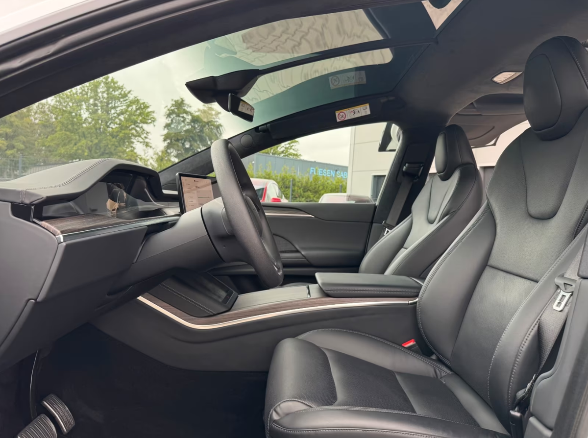 Tesla Model X Dual Motor Palladium/7 places/Pilote Automatique Amélioré/Attelage/TVA