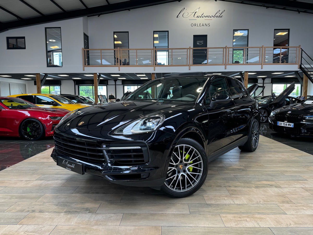 Porsche Cayenne E-HYBRID 3.0 V6 462CV TOIT PANOMRAIQUE / PDLS b
