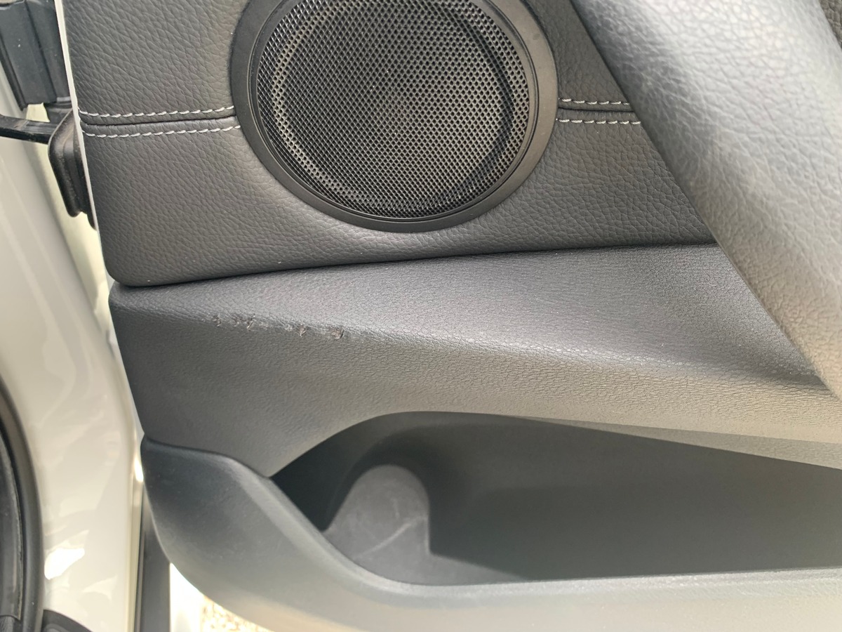 Bmw X1 115 chevaux | X-Line | Caméra de recul | Sièges chauffants | Régulateur de vitesse | GPS