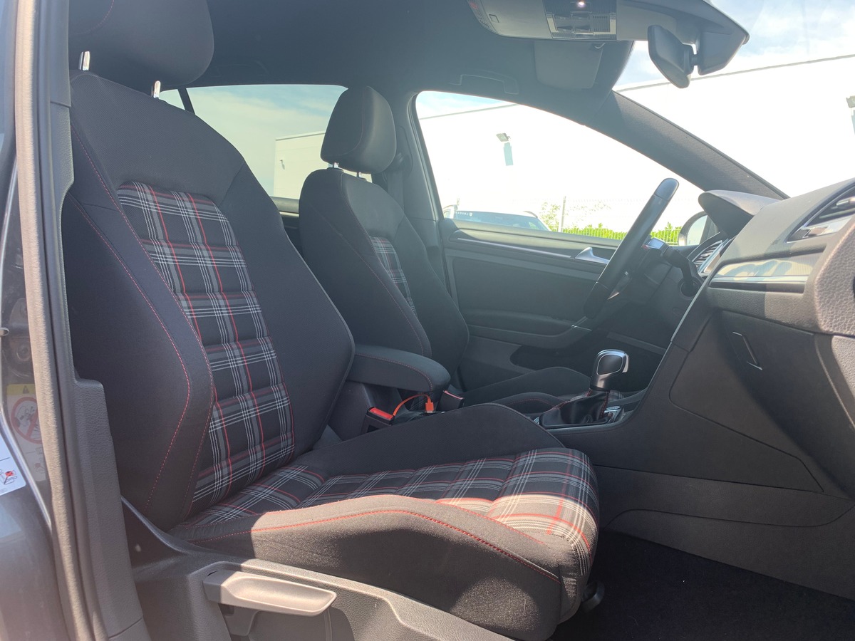 Volkswagen Golf GTI Stage 1 | 245 ch | Virtual Cockpit | Apple car Play | Régulateur adaptatif