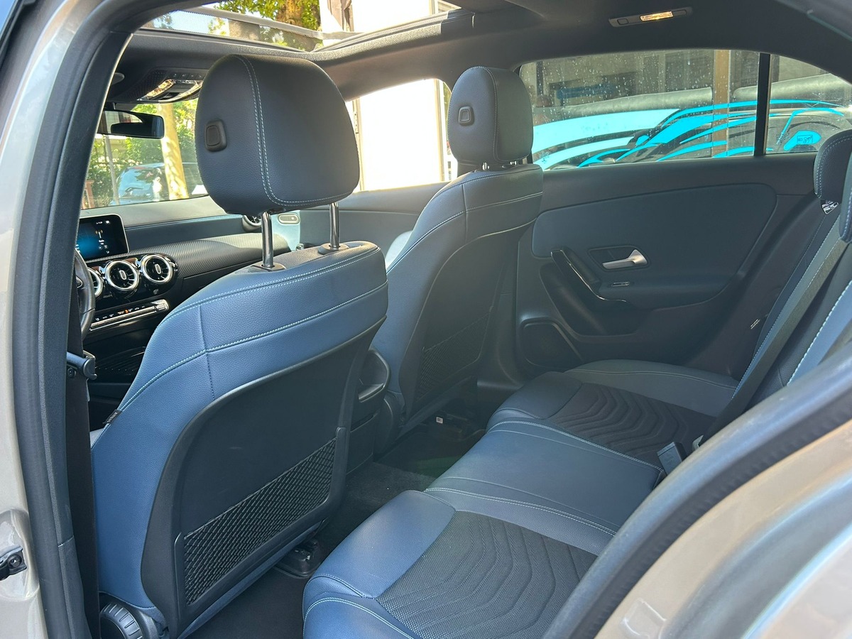 Mercedes-Benz Classe A IV 180 D STYLE LINE 7G-DCT