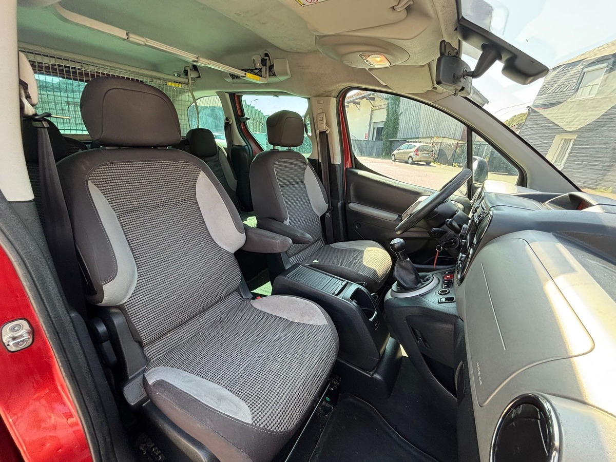 Peugeot Partner 1.6 HDi Outdoor Pack - ATTELAGE -  Révisé - Garantie