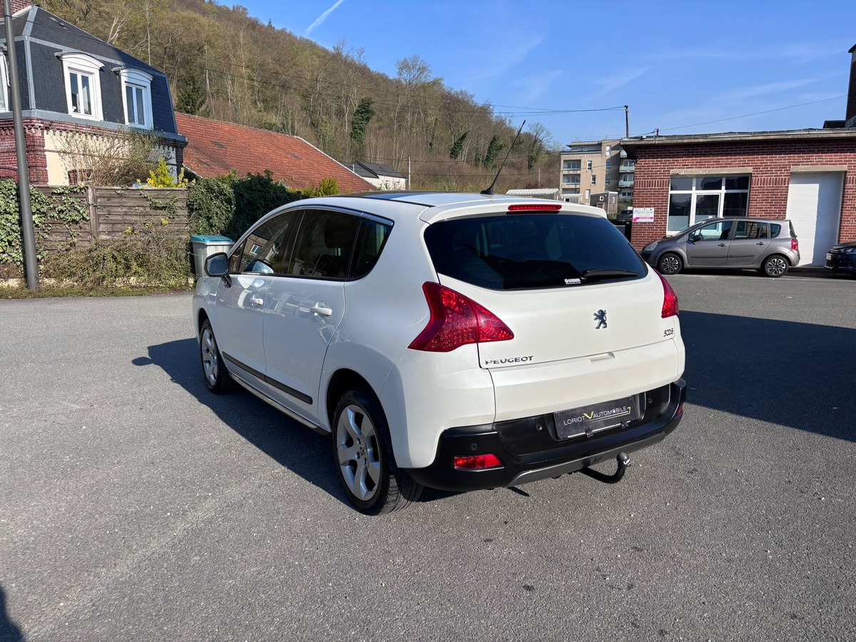 Peugeot 3008 1.6 HDi Style - Attelage - Révisé - Garantie