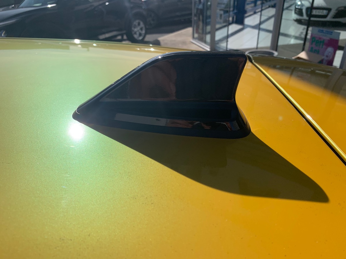 RENAULT Clio IV 200 ch | RS | Jaune Sirius | Révision complète en 03/2025 | Palettes au volant
