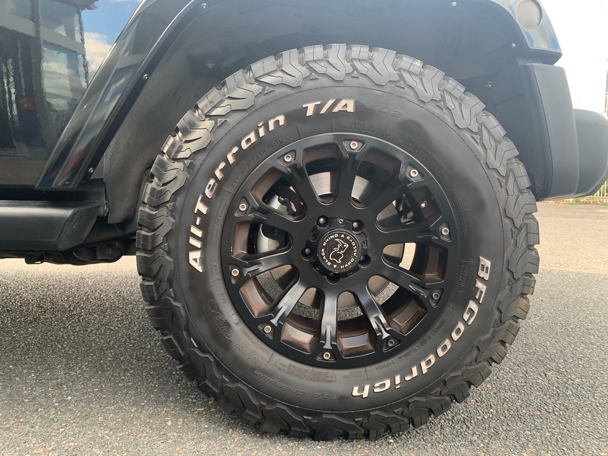 Jeep Wrangler Unlimited 284 ch | Equipé Ethanol | 5 Places | Climatisation | Radar | Climatisation
