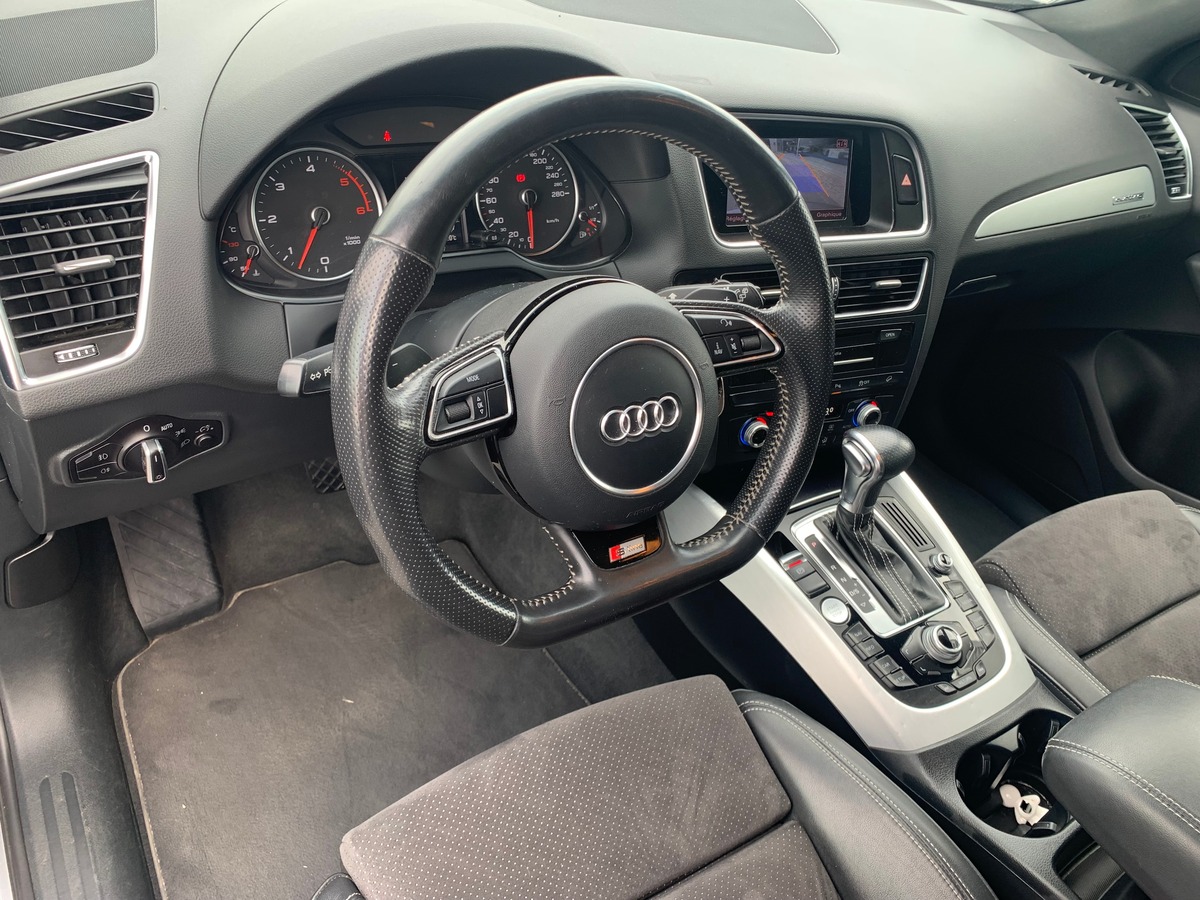 Audi Q5 258 ch | S-line | QUATTRO | Caméra de recul | Régulateur vitesse | Toit ouvrant panoramique