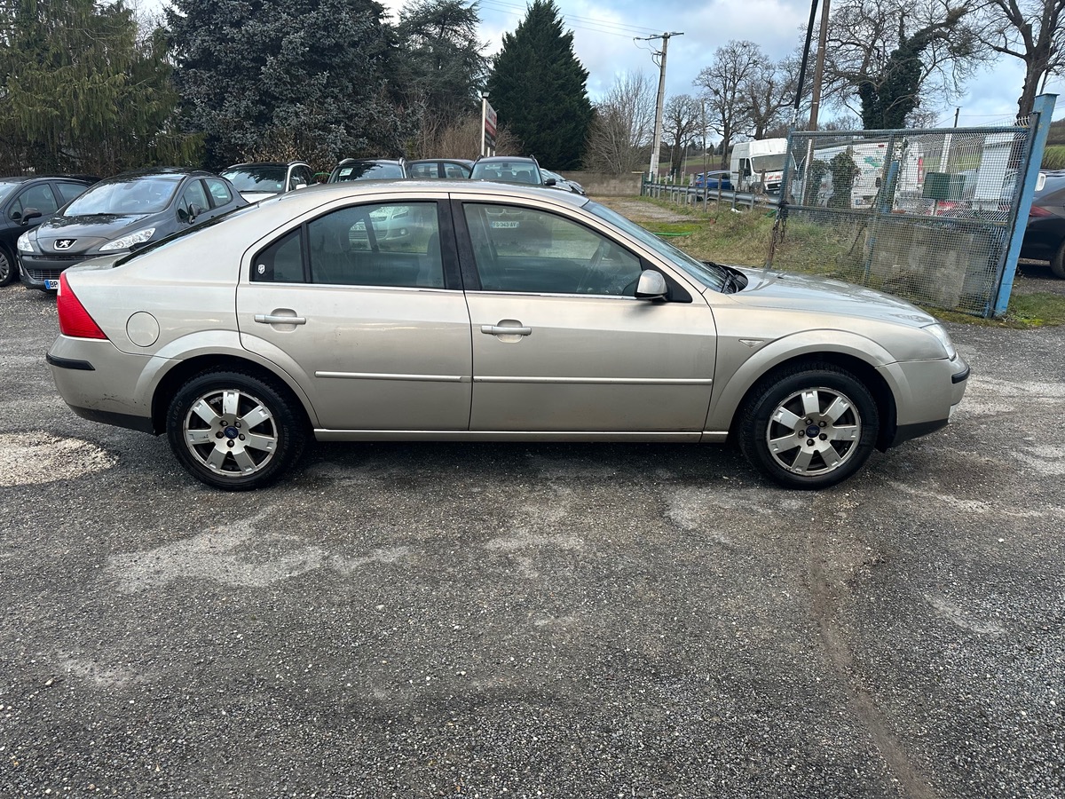 Ford Mondeo 2.0i 145cv 125150km d’origine 