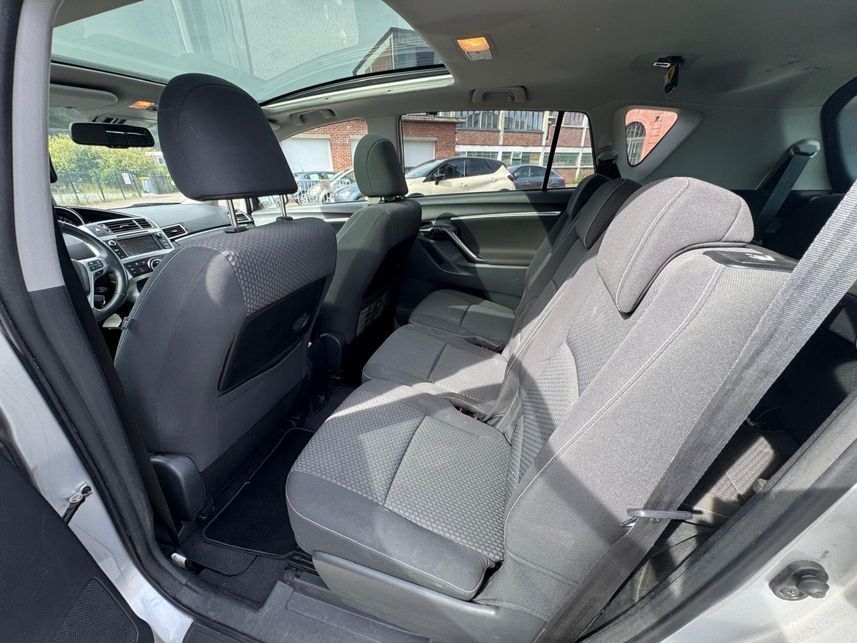 Toyota Verso 2.0 D-4D 125cv DYNAMIIC 7places - garantie