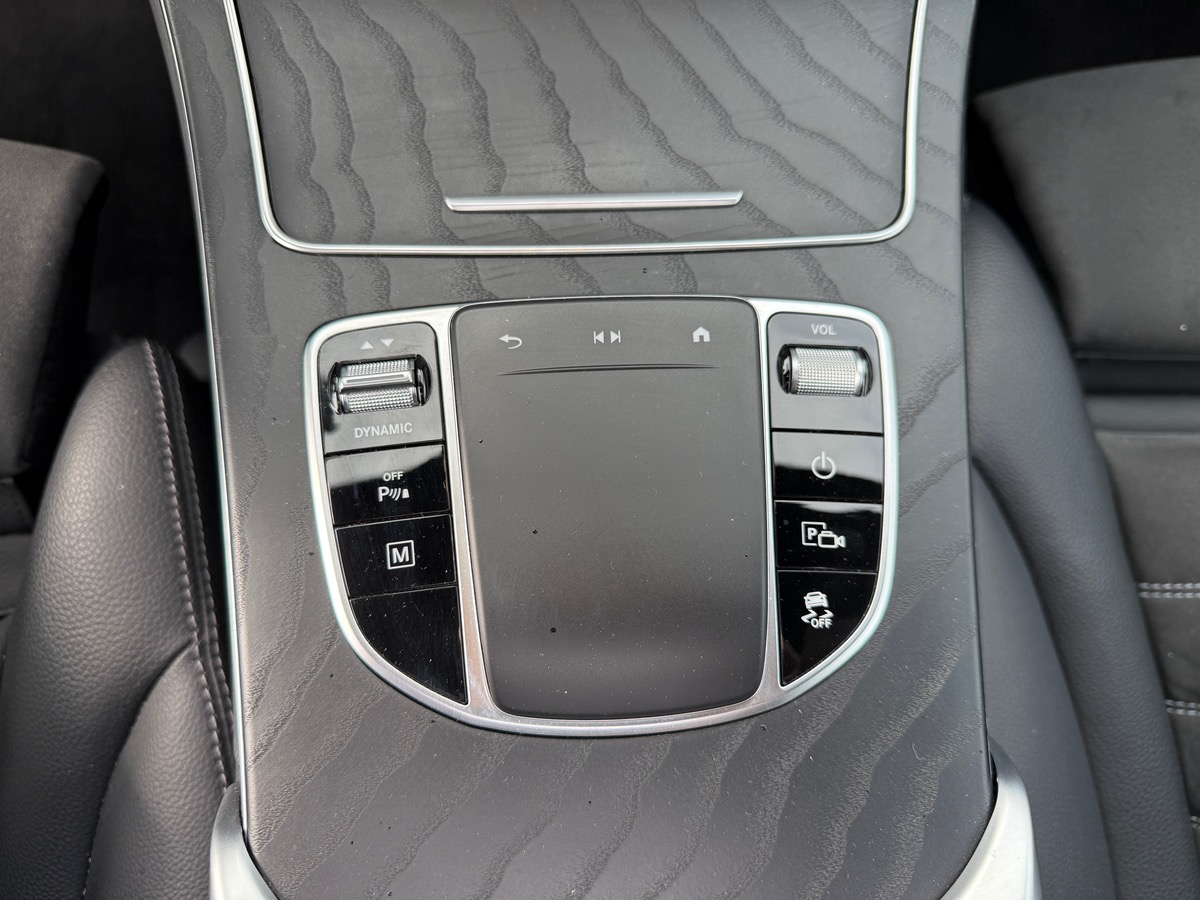 Mercedes-Benz Class GLC 300de AMG line 2.0 4MATIC 9G-TRONIC, Suivi COMPLET MERCEDES, Attelage élect