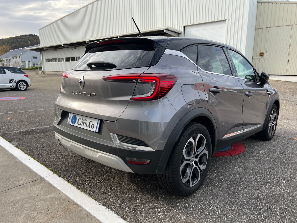 RENAULT Captur INTENS  90cv Tce, SUIVI COMPLET, CAMERA DE RECUL, GPS, CARPLAY