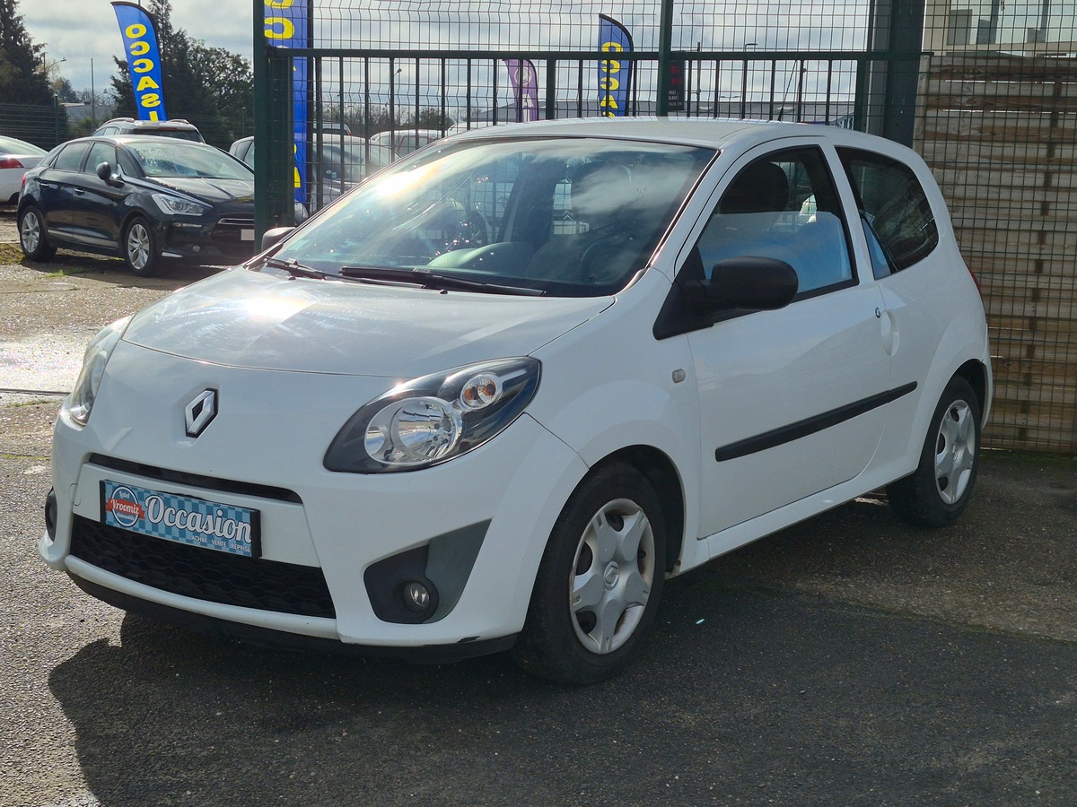 RENAULT Twingo II 1.2 16V LEV ACCESS