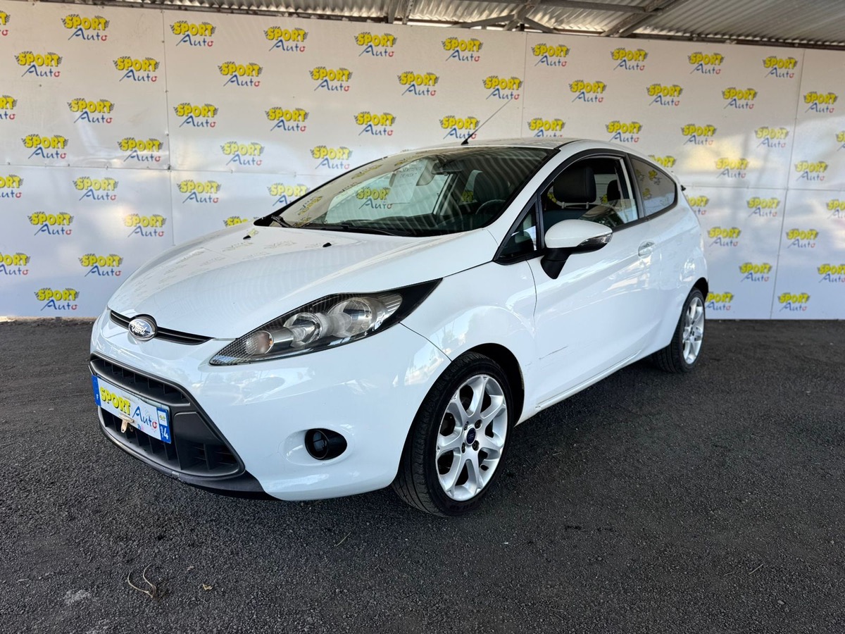 Ford Fiesta 1.4 DIESEL 68CH SPORT AUTO