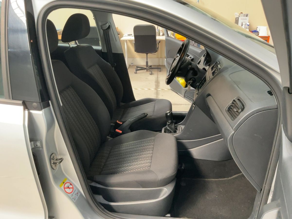 Volkswagen Polo 1.0i 75 Trendline