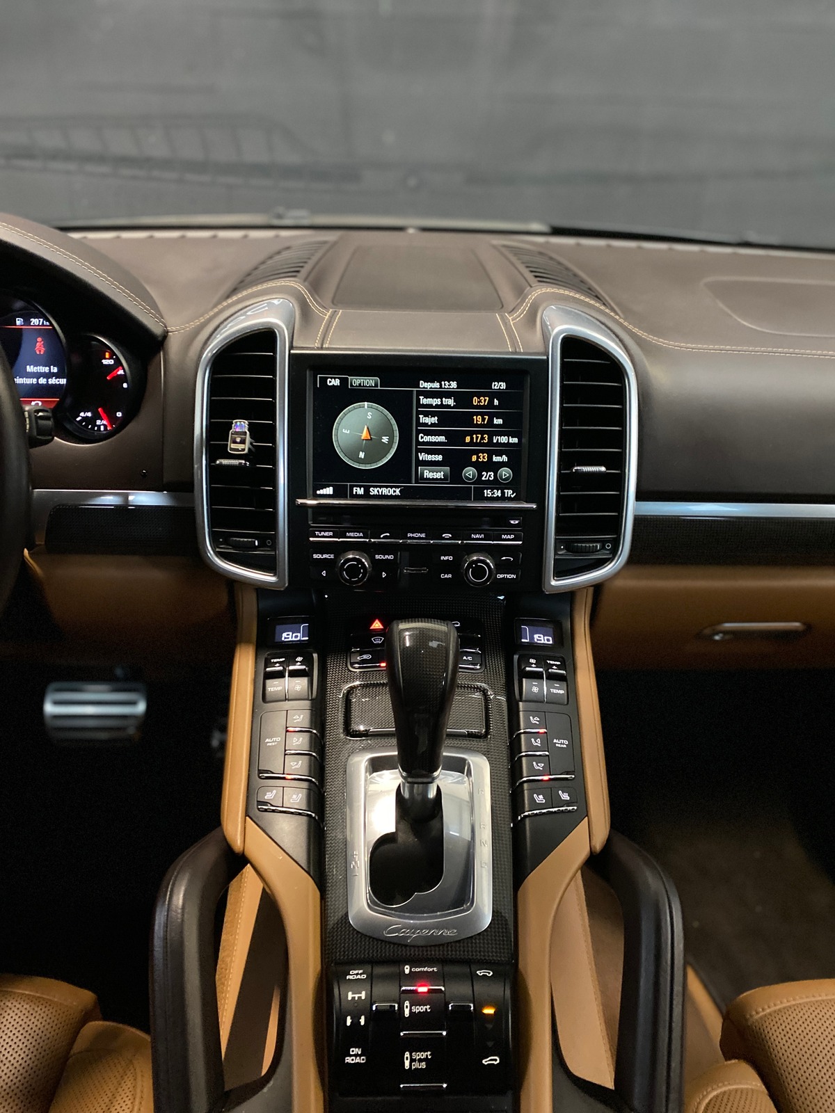 Porsche Cayenne TURBO 520 (958)