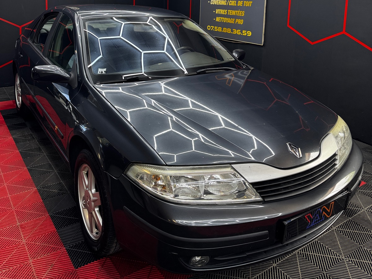RENAULT Laguna