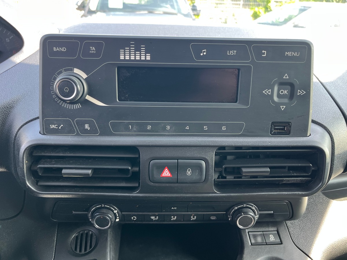 Peugeot Partner standard 650 kg L1 1.5 BlueHDi 75 CH tva récupérable 1ERE MAIN