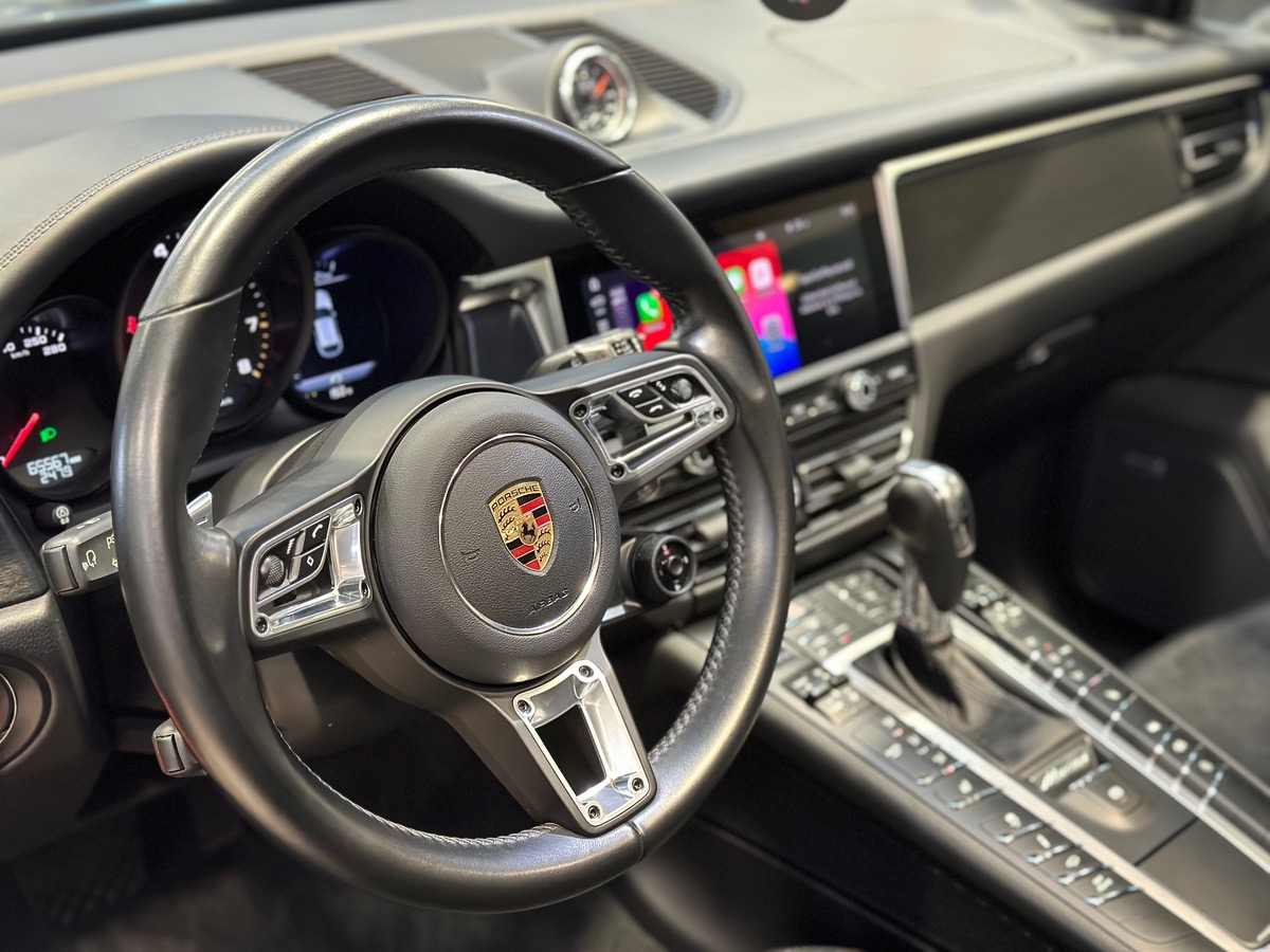 Porsche Macan GTS 380 ch - ATTELAGE - GARANTIE APPROVED 2 ANS