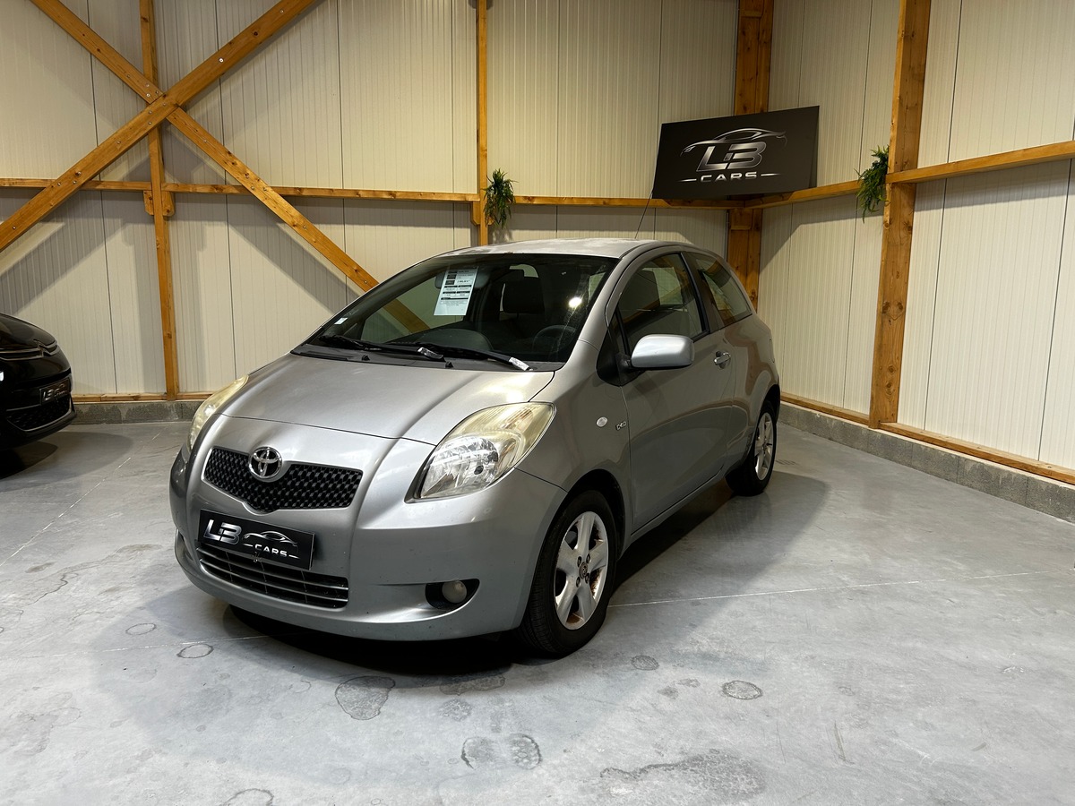Toyota Yaris 1.4 D4-D 90 CV - GARANTIE 12 MOIS