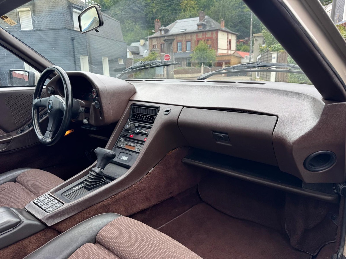 Porsche 928 S3 5.0 32soupapes 288