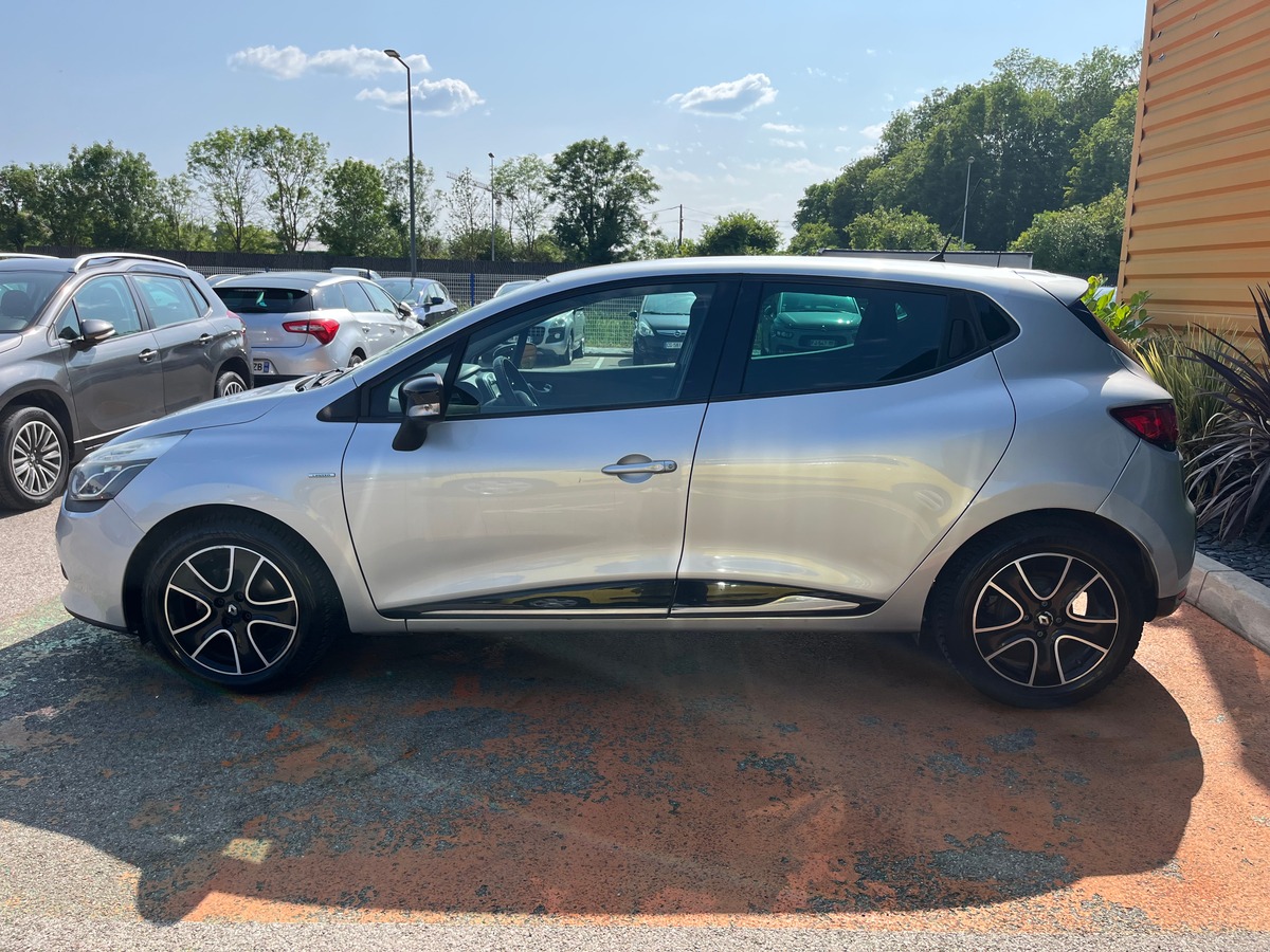 RENAULT Clio IV 0.9 TCE 90 CH LIMITED