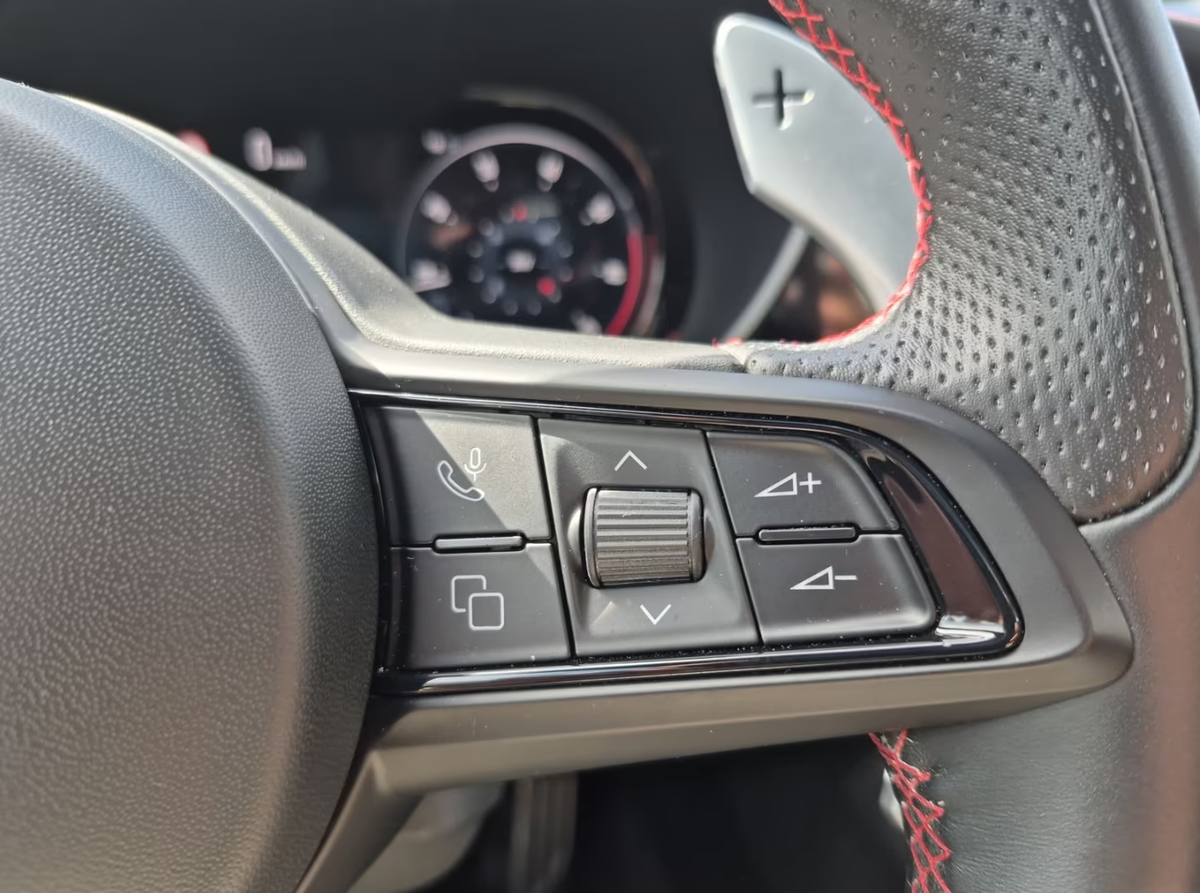 Alfa Romeo Giulia 2.0T 280ch Competizione Q4 AT8/Toit ouvrant/Harman-Kardon/Garantie 06/2028