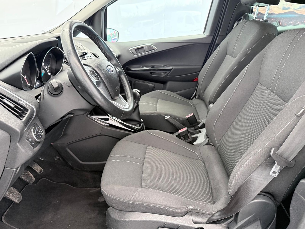 Ford B-max 1.6 TDCI 95  Titanium Première main