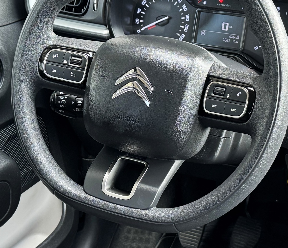 Citroën C3 (2) C-SERIES 1.5 BLUEHDI 100 Ch / 1ere MAIN / LEDS VISION / CARPLAY / CLIM - 86500 kms