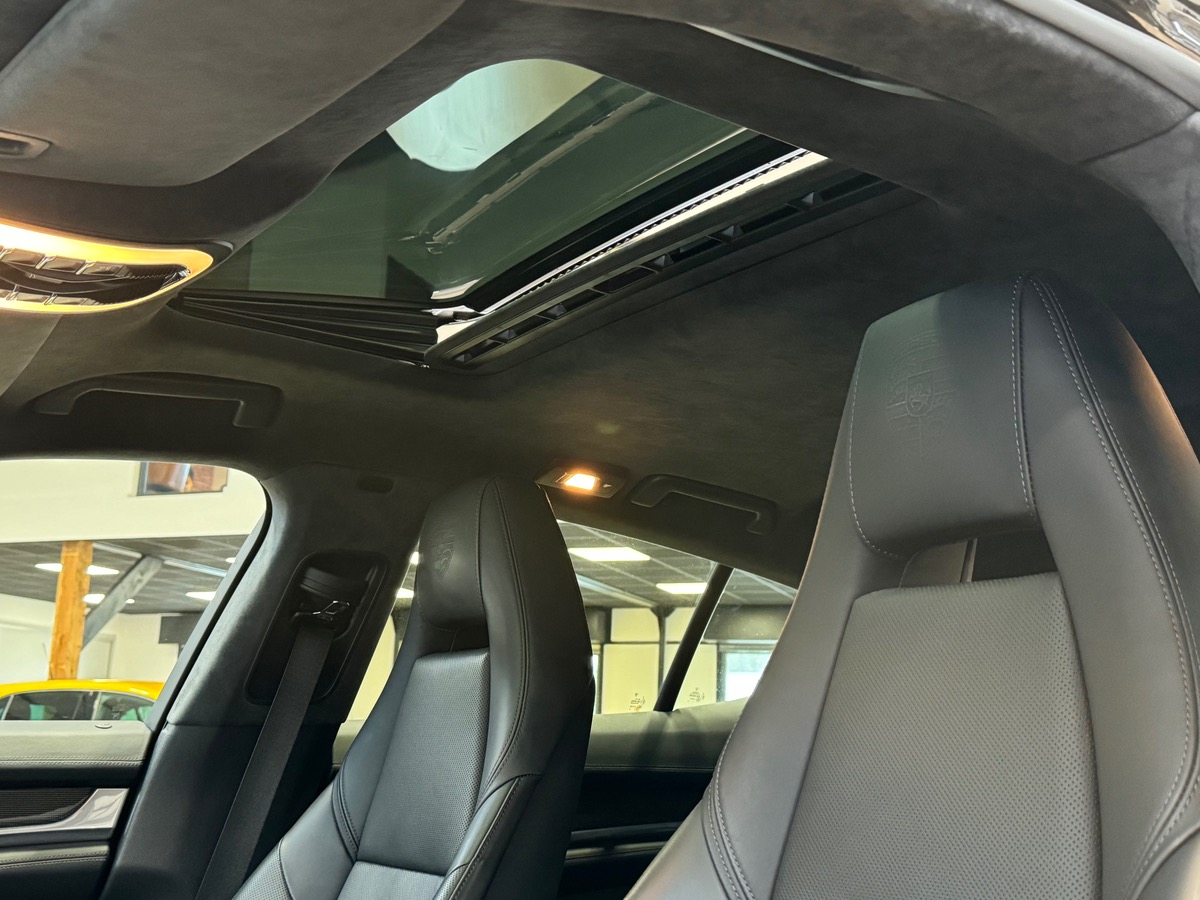 Porsche Panamera GTS 4.8 V8 PDK 430CV FRANCE P