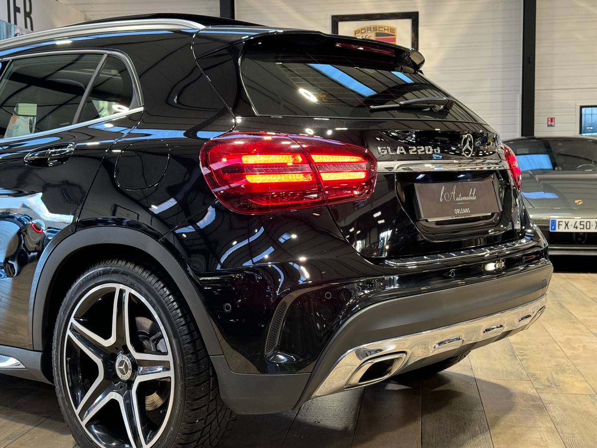 Mercedes-Benz GLA 220D 4MATIC 7G-DCT 170CV FASCINATION AMG APPLE CAR PLAY/ ATTELAGE
