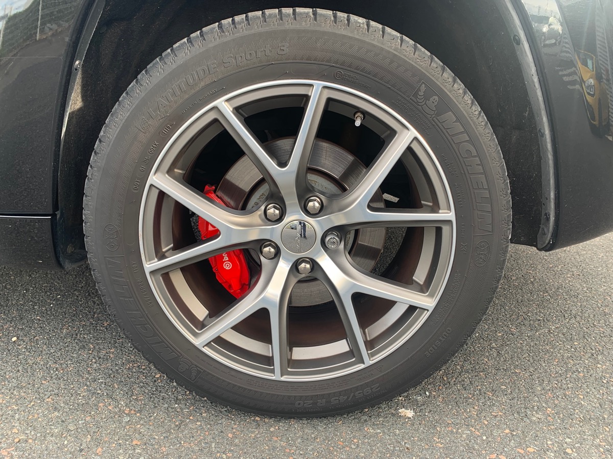 Jeep Grand Cherokee 468 ch | SRT | Attelage amovible | GPS | Caméra de recul