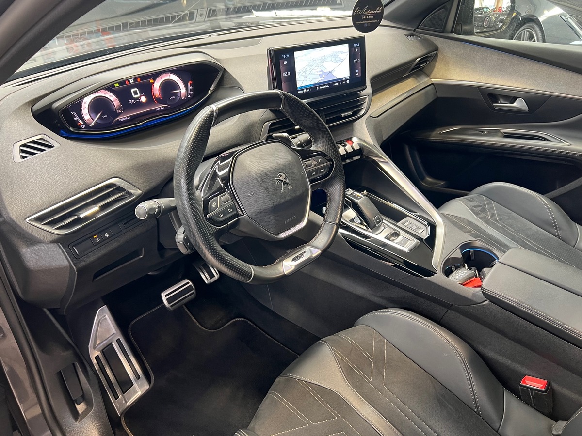 Peugeot 3008 II (2) GT 1.5 BLUEHDI 130 cv EAT8 S&S /TOIT PANORAMIQUE/CARPLAY/