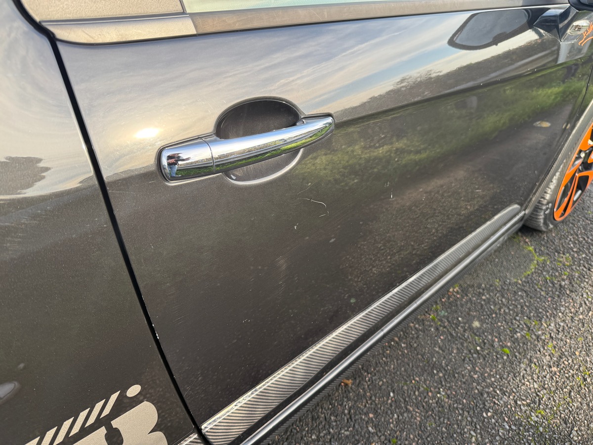 Citroën DS3 RACING 16V 202 cv