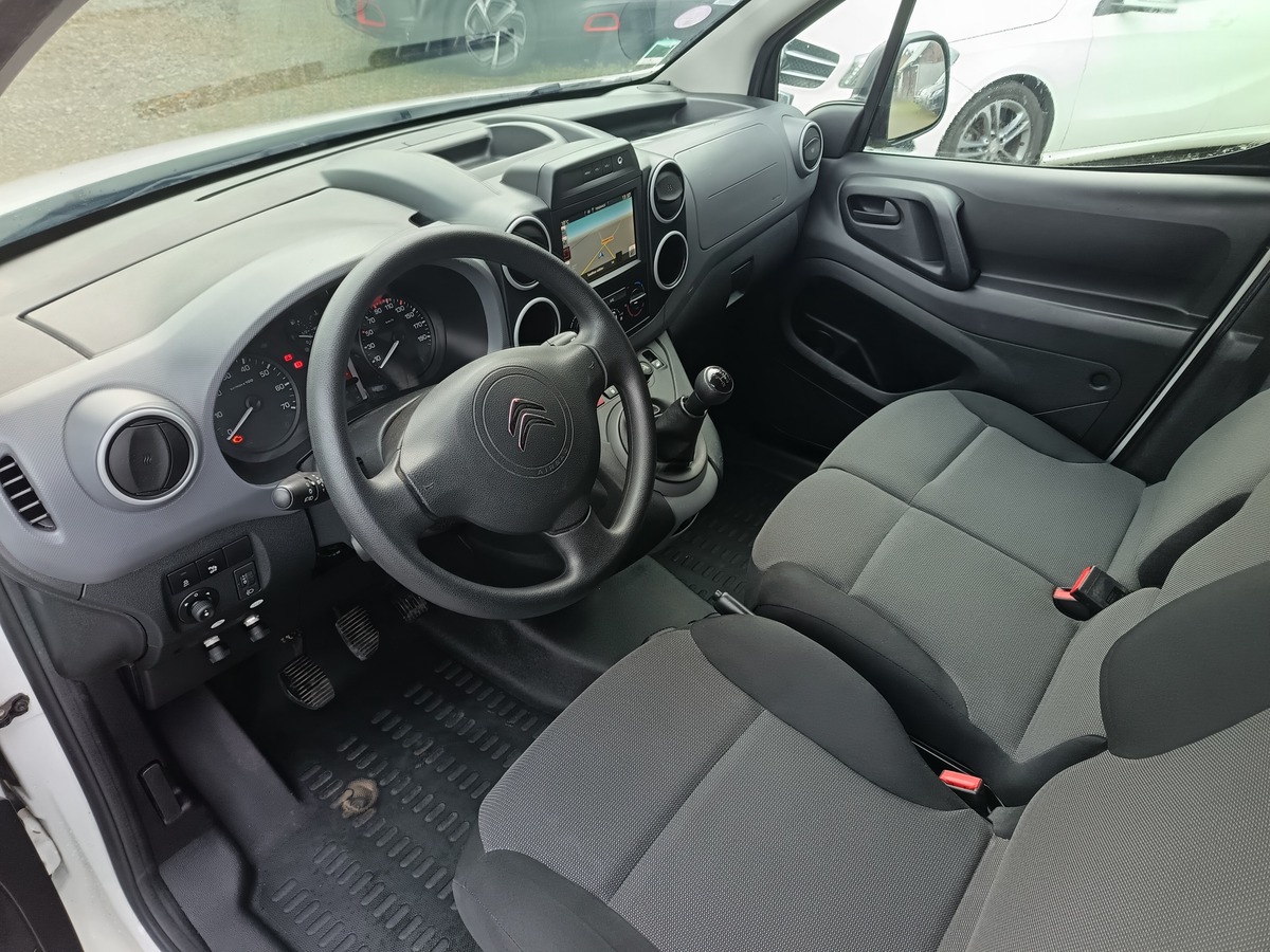 Citroën Berlingo FG 1.6L 98 CH BUSINESS M Gtie 6 mois Tva récupérable/ 3 places/Android auto